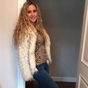 Meet your Posher, Carolina